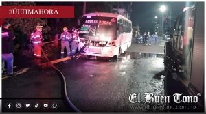 Arde autobús a la altura de Villas de Los Fresnos en Córdoba