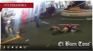 Auto embiste a motociclistas en Sur 10 de Orizaba y escapa; hay 2 heridos
