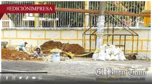 Cajero destruye piso histórico; alcalde daña patrimonio