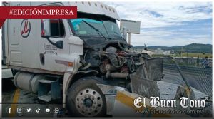 Tractocamión se va vs muro; al menos 15 personas lesionadas
