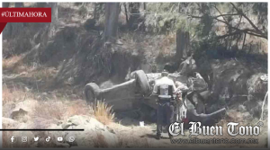 FAMILIA DE TEHUACÁN IBA A ORIZABA Y TERMINÓ VOLCADA; MUERE UNA MUJER