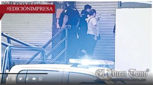 Son 150 empleados que siguen en la calle y que exigen una solución al cierre
