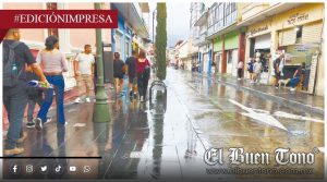 CAOS VIAL POR BANQUETAS; PASADAS DECISIONES URBANÍSTICAS PROVOCAN QUE… ¡NI AMBULANCIAS SE SALVEN!
