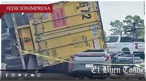 Tráiler de Trabal mata a hombre; la caja se desprendió y aplastó un coche 