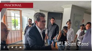 Monreal acompaña a familia de Zenyazen y confirma homenaje en San Lázaro