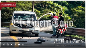 CHOQUE ENTRE CAMIONETA DE MERCADO LIBRE Y MOTOCICLISTA EN SAN ANDRÉS TENEJAPAN