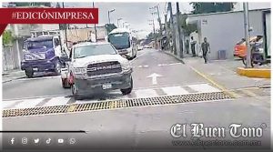Estudiantes bajo peligro vial; falta de vigilancia en zona escolar