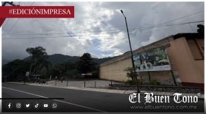 Estacionamiento cerrado afecta al turismo en Orizaba