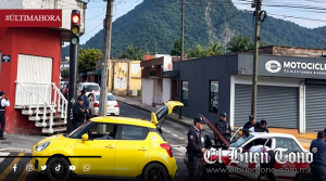 RECUPERAN TAXI ROBADO EN ORIZABA; DETIENEN AL CONDUCTOR