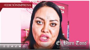 VANIA SE LAVA LAS MANOS DEL SOCAVÓN: PERO FIRMÓ LA OBRA COMPLETA