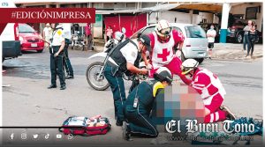 Motociclistas peligro vial; causan caos